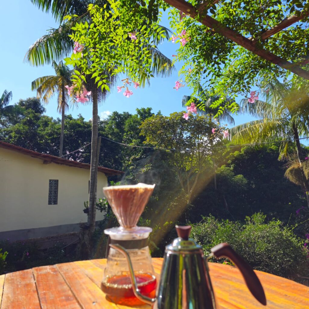 Instagram post from sitioaltocachoeira.cafe. This post is in position 14.