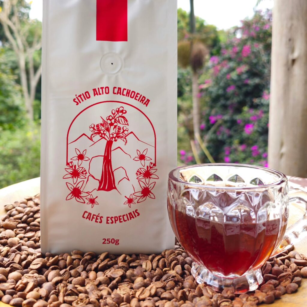 Instagram post from sitioaltocachoeira.cafe. This post is in position 1.