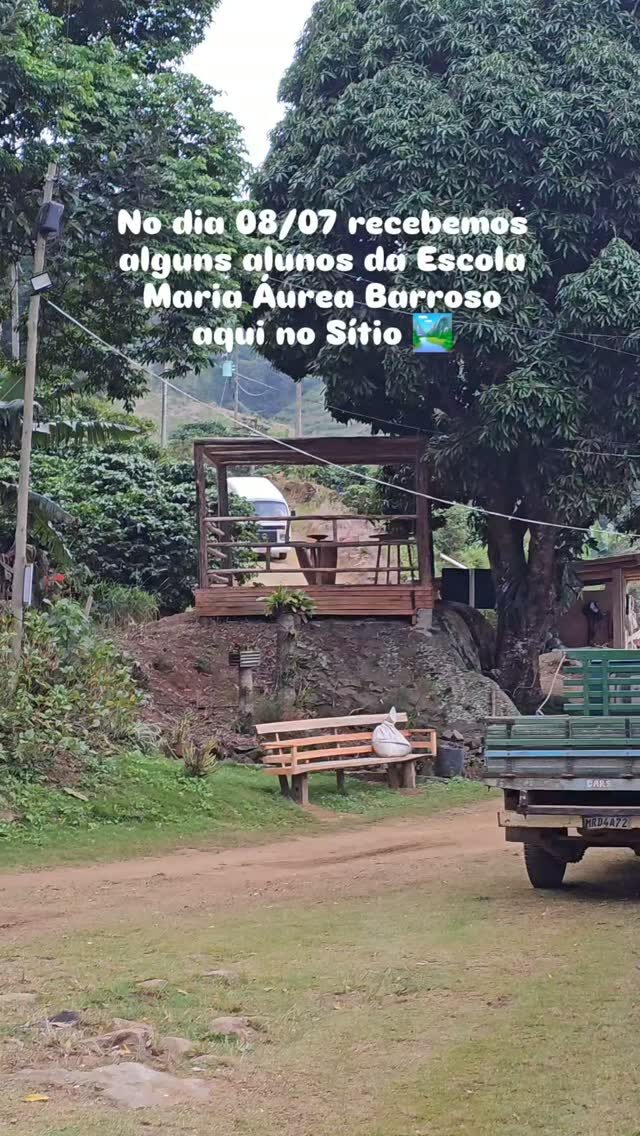 Instagram post from sitioaltocachoeira.cafe. This post is in position 2.